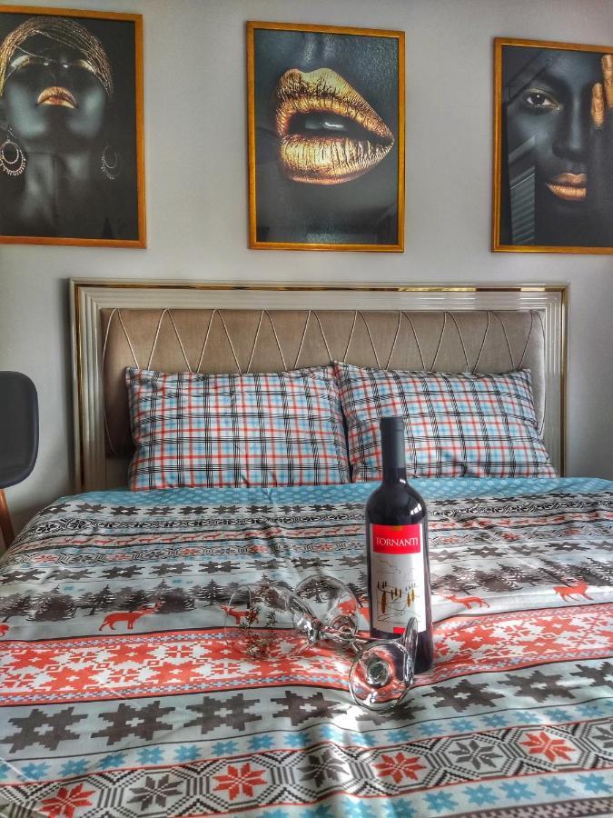 Identity By Nights & Smiles Apartment Tuzla Exterior foto