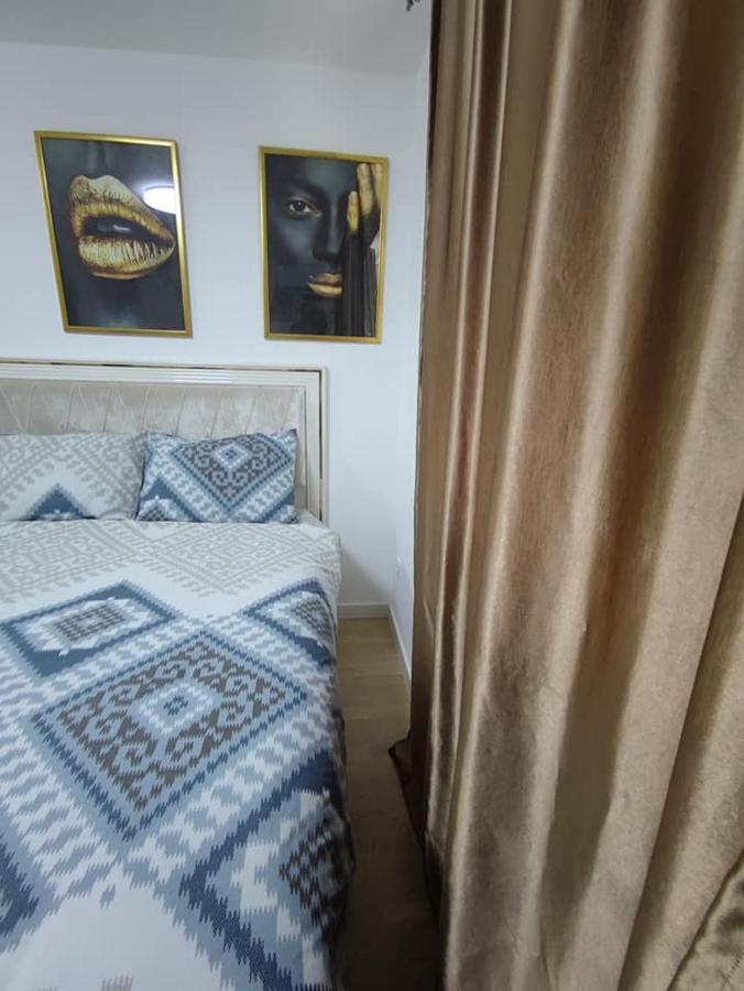 Identity By Nights & Smiles Apartment Tuzla Exterior foto